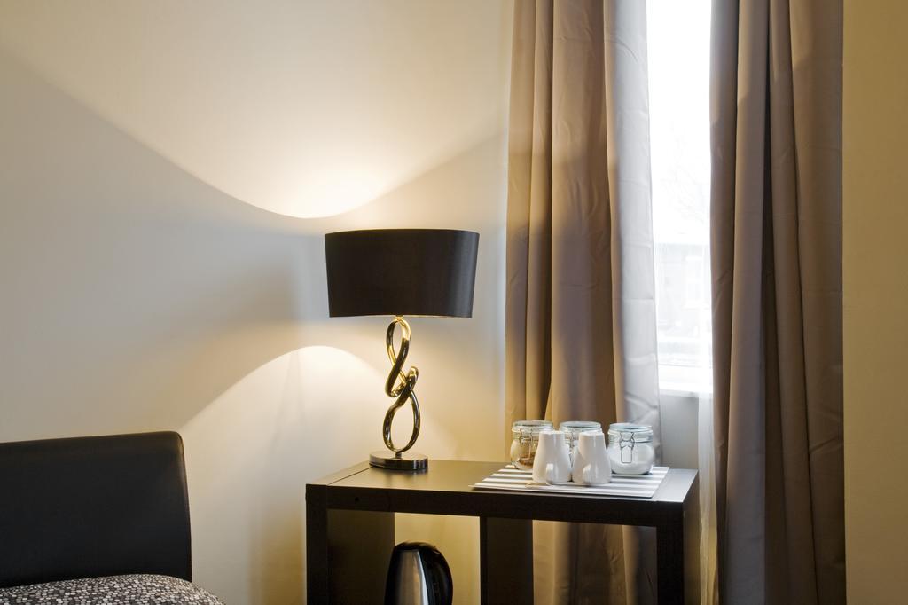 Oaklands Apartment Wolverhampton Exterior photo