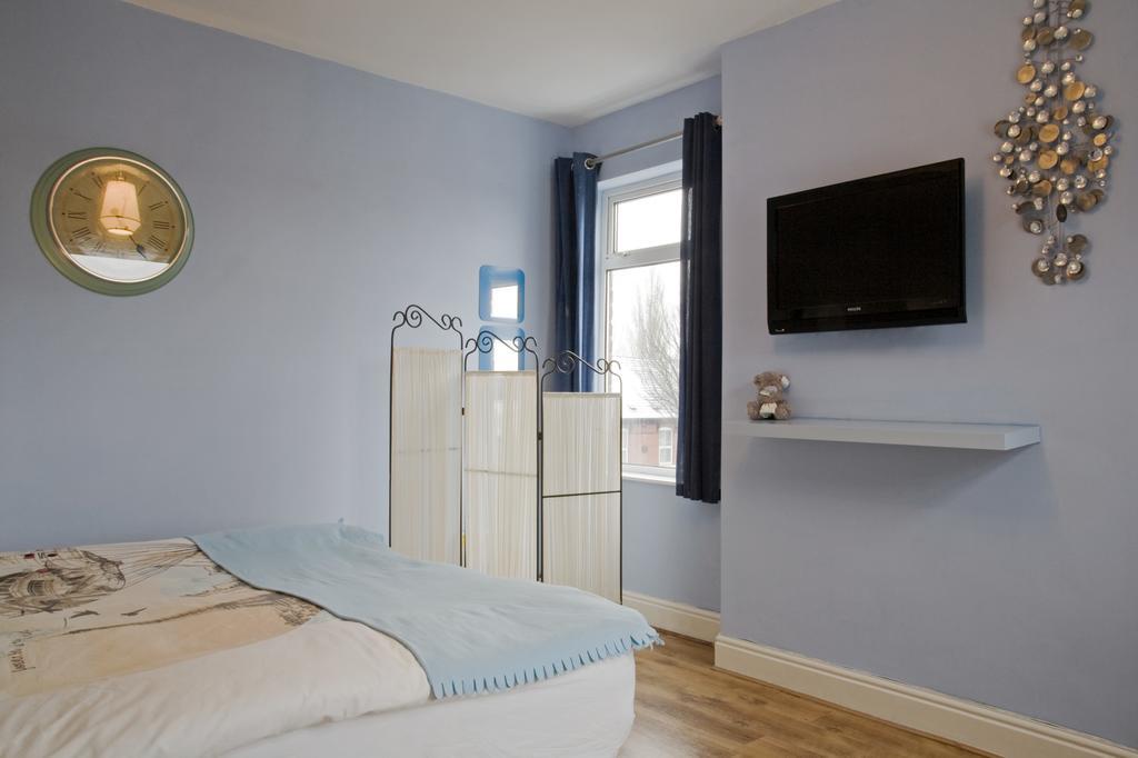 Oaklands Apartment Wolverhampton Exterior photo